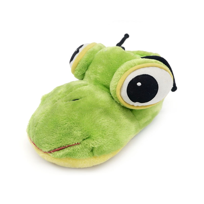 Sandal katak bermata besar